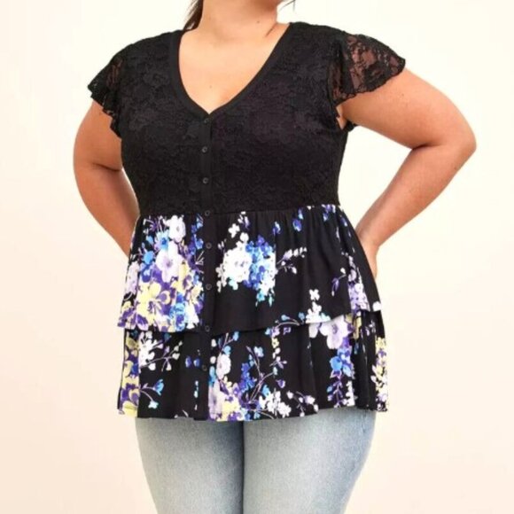 616-35 Torrid Super soft Black lace floral tiered babydoll top Size 2 16/18 - Picture 1 of 11